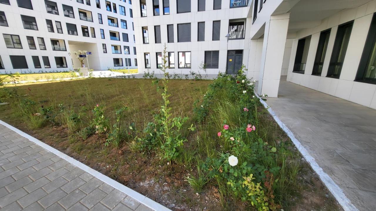 Elegant Apartment Kompleksi Magnet Tirana Exterior photo