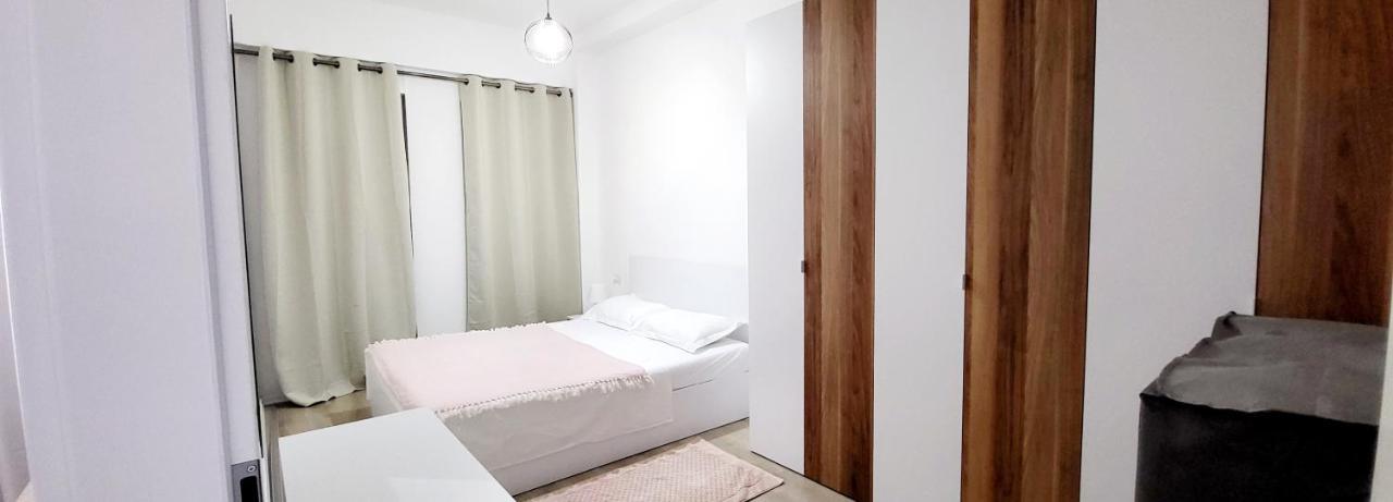 Elegant Apartment Kompleksi Magnet Tirana Exterior photo